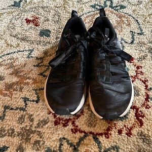 Puma black satin sneakers size 8.5. These are super cute paired with leggings